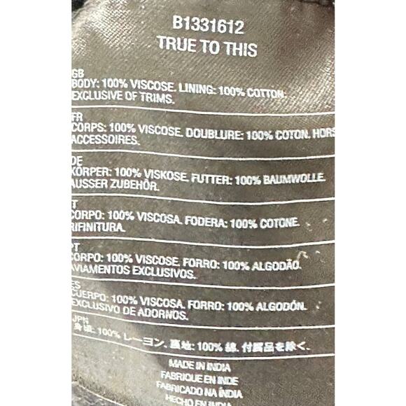 Volcom Mini Dress Size M Black White Lace Insert Deep Scoop Back Bell Sleeves - Picture 9 of 9